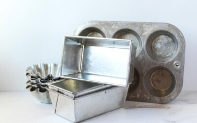 Do jakiego pojemnika wrzucać metale podczas segregacji odpadów?