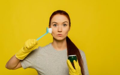 Jak umyć płytki bez smug? Proste triki na czystą podłogę