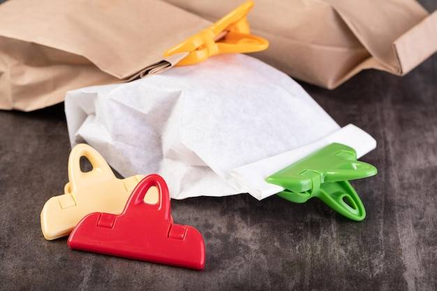 Jak prawidłowo segregować zużyte pampersy?