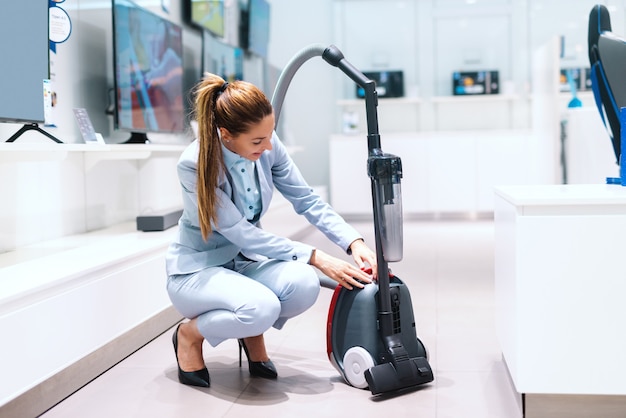 Jak wybrać odpowiedni odkurzacz piorący do firmy?