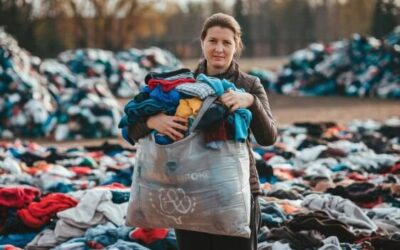 Do jakich śmieci powinniśmy wyrzucać stare ubrania?
