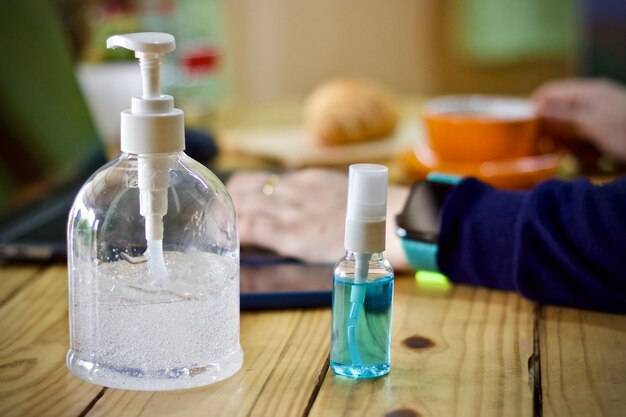 Domowy płyn do dezynfekcji - jak go samodzielnie przygotować?