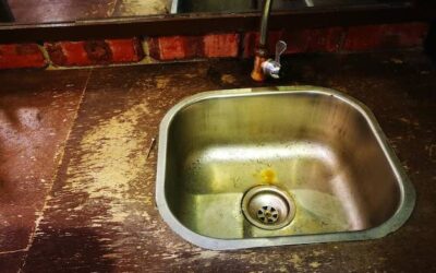 Jak prawidłowo pozbyć się starej umywalki?